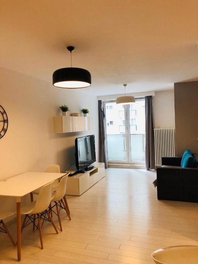 Waw Apartamenty Manhattan Warsaw Luaran gambar