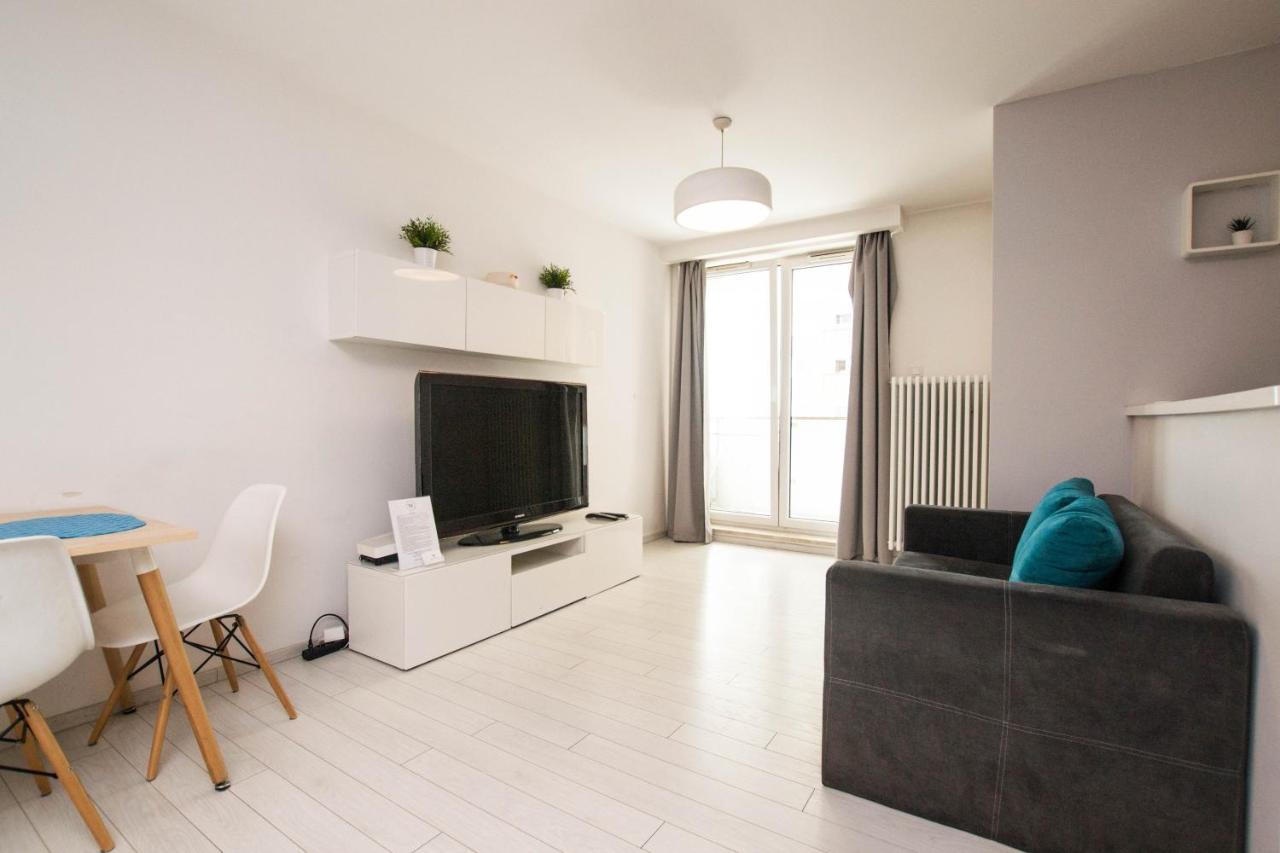 Waw Apartamenty Manhattan Warsaw Luaran gambar